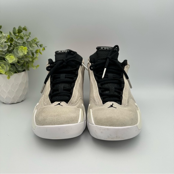 Air Jordan Men's 14 Retro Desert Sand Gray And Black Suede Sneakers Size 7.5 - Picture 3 of 15